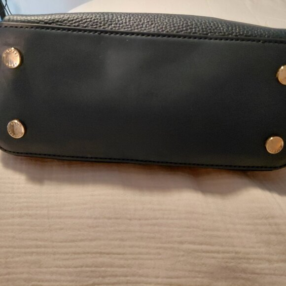 New Michael Kors Navy Blue Handbag/Shoulder/Crossbody - Picture 5 of 8